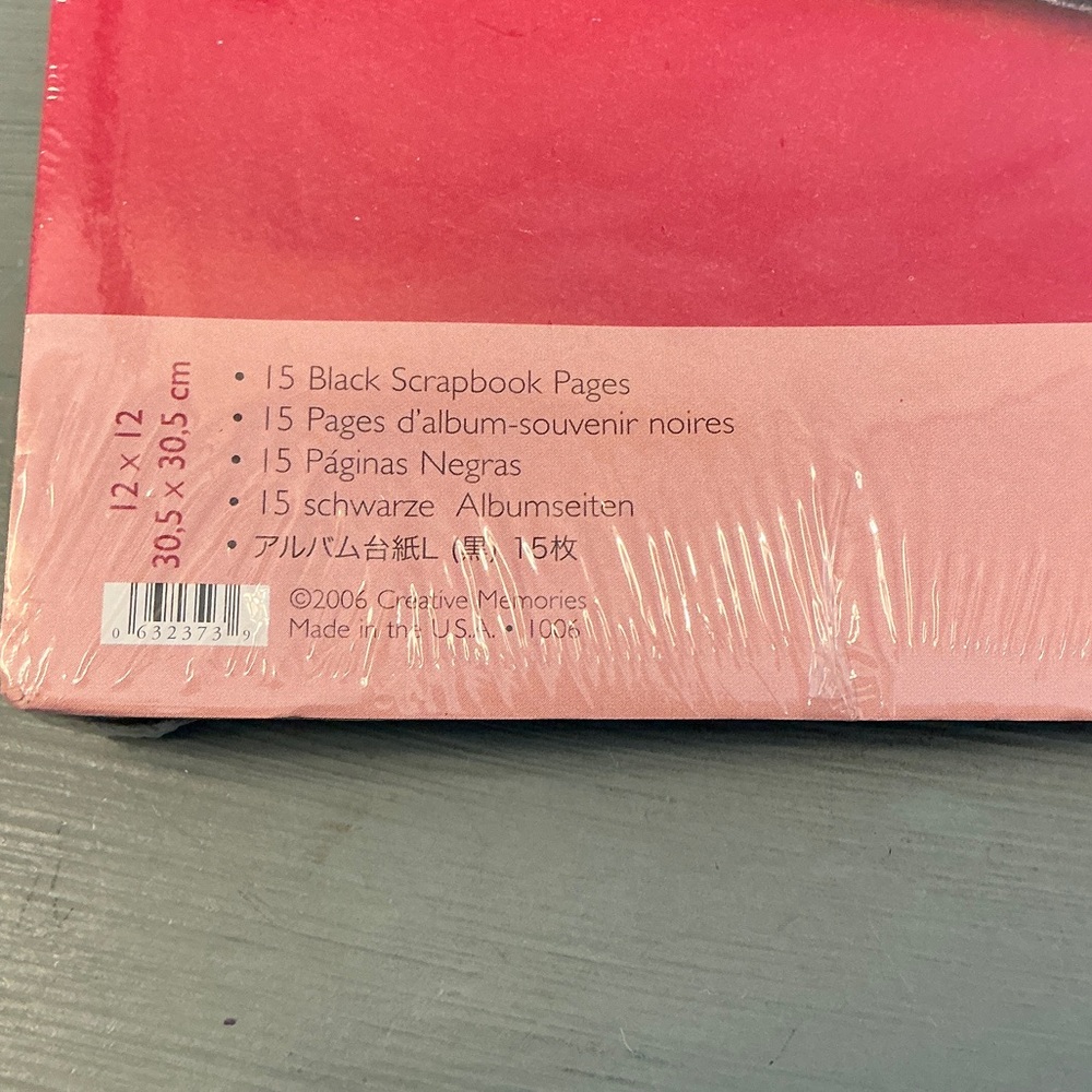 Creative Memories 12x12 Black Scrapbook Pages Refill Pack NWT - Picture 4 of 6